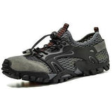 Outdoor hiking shoes - comfortable and super durable